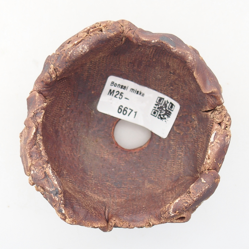 Ceramic Shell 9 x 8,5 x 6,5 cm , colour brown