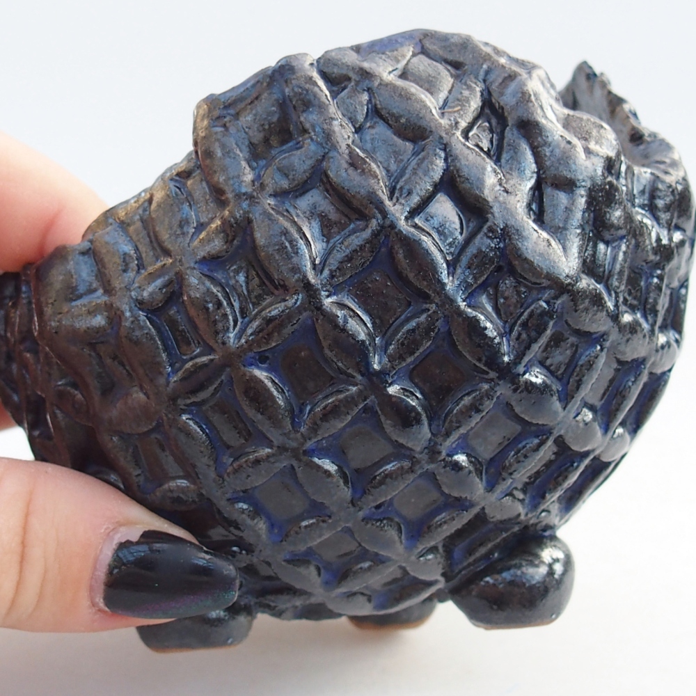 Ceramic Shell 10 x 9 x 8 cm , colour blue