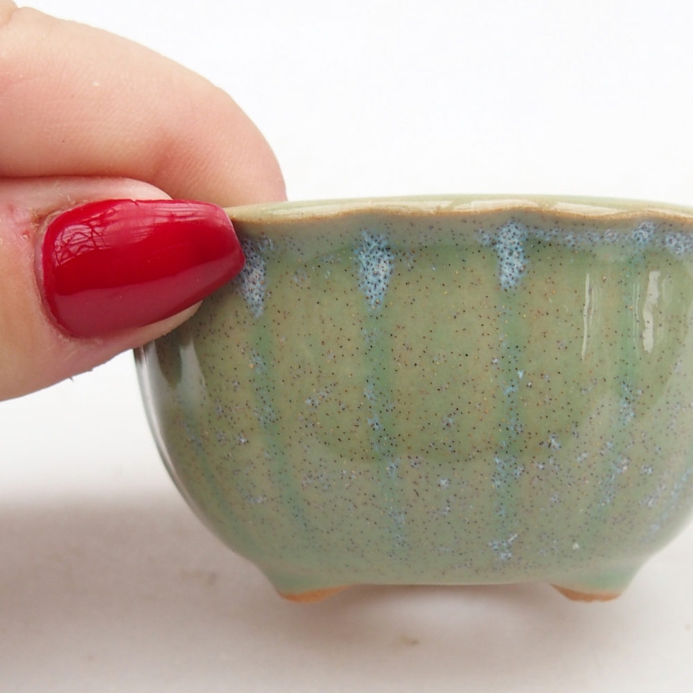 Ceramic bonsai bowl 7 x 8,5 x 3,5 cm, green
