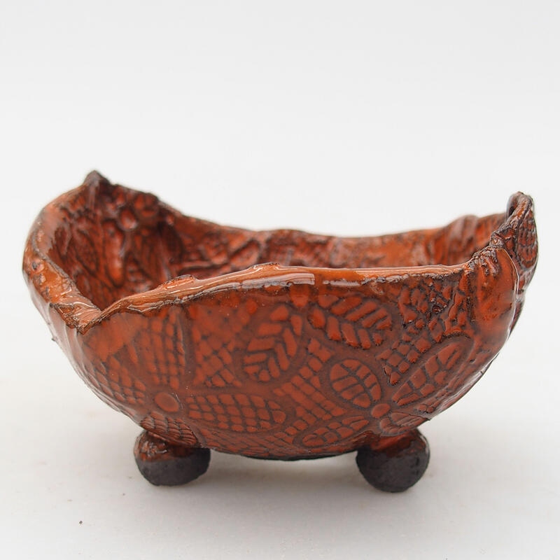 Ceramic shell 8.5 x 8.5 x 5 cm, color orange