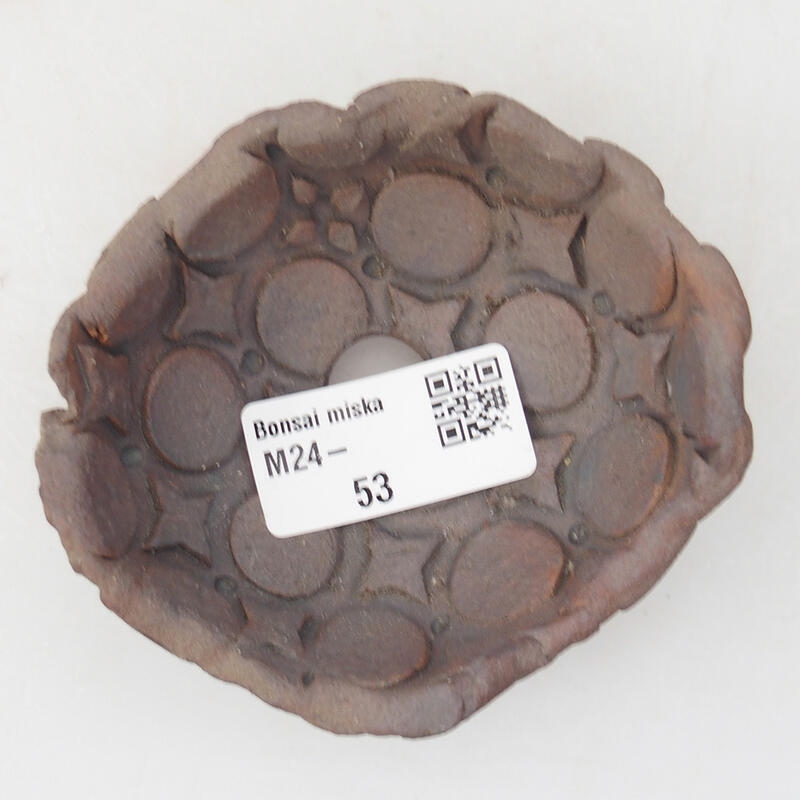 Ceramic shell 8.5 x 8 x 4 cm, color brown