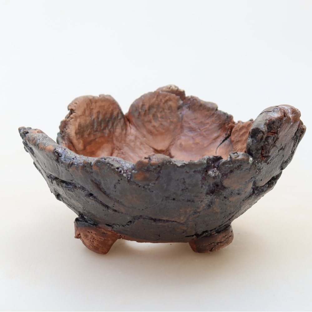 Ceramic Shell  10.5 x 10.5 x 6 cm, brown