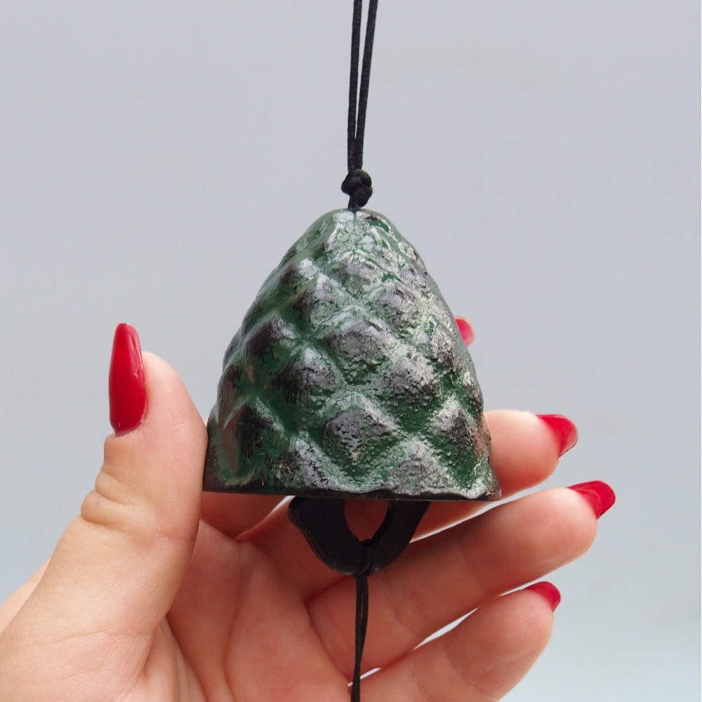 Metal wind chime, green