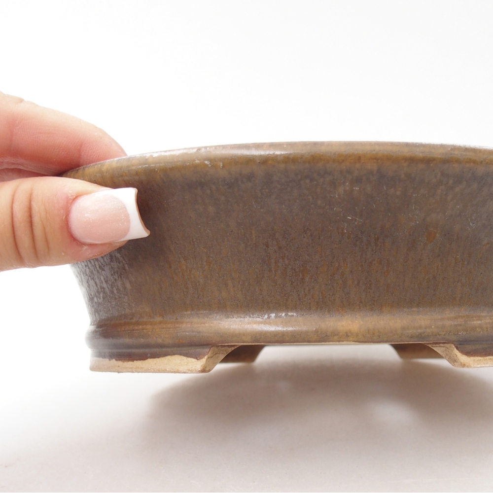 Ceramic bonsai bowl 17,5 x 16 x 4,5 cm, brown