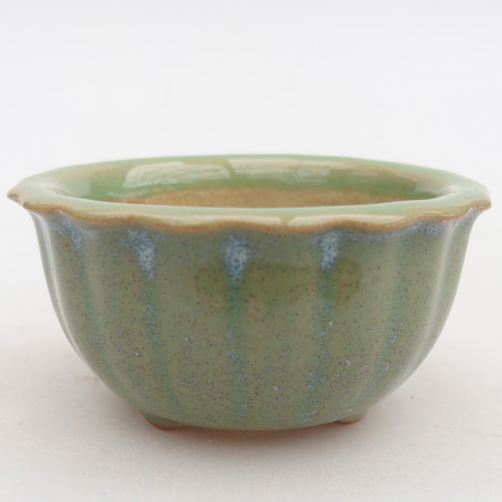 Ceramic bonsai bowl 7 x 8,5 x 3,5 cm, green