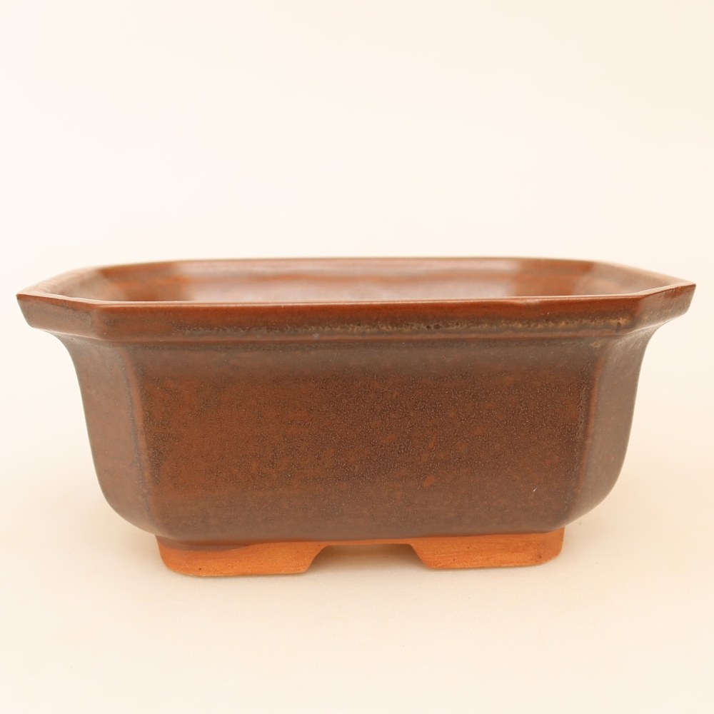 Ceramic Bowl  15 x 12 x 7 cm, brown