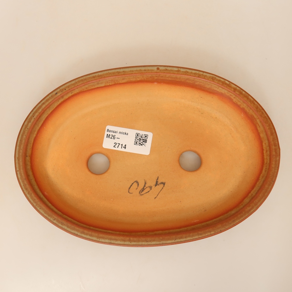 Ceramic Bowl  21 x 14.5 x 3.5 cm, brown