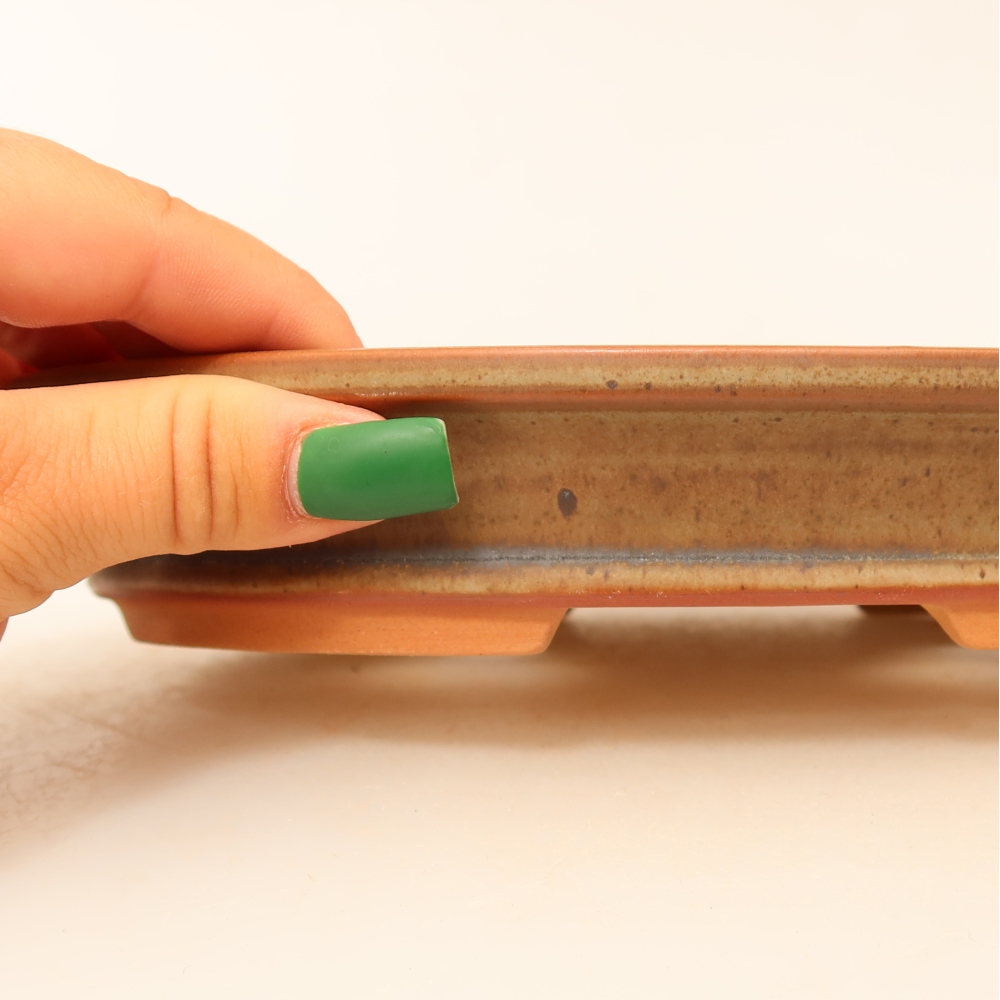 Ceramic Bowl  21 x 14.5 x 3.5 cm, brown