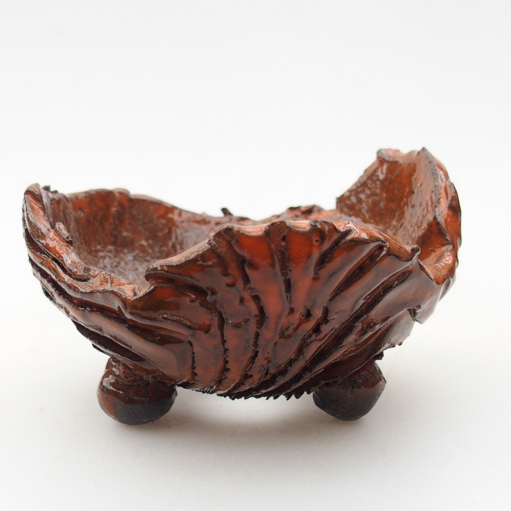 Ceramic Shell 8,5 x 8,5 x 5 cm , colour orange