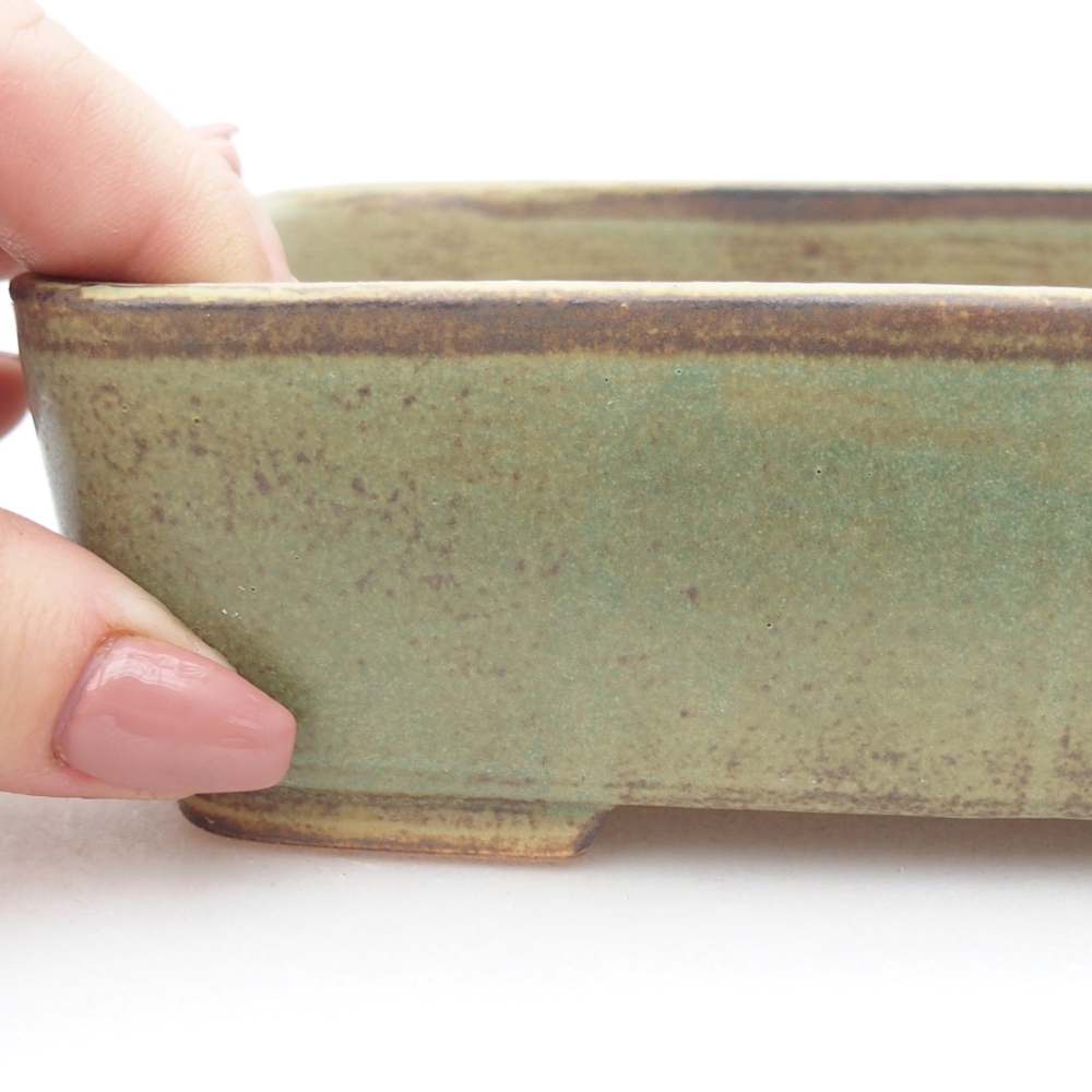 Ceramic bonsai bowl 15 x 12 x 4,5 cm, green