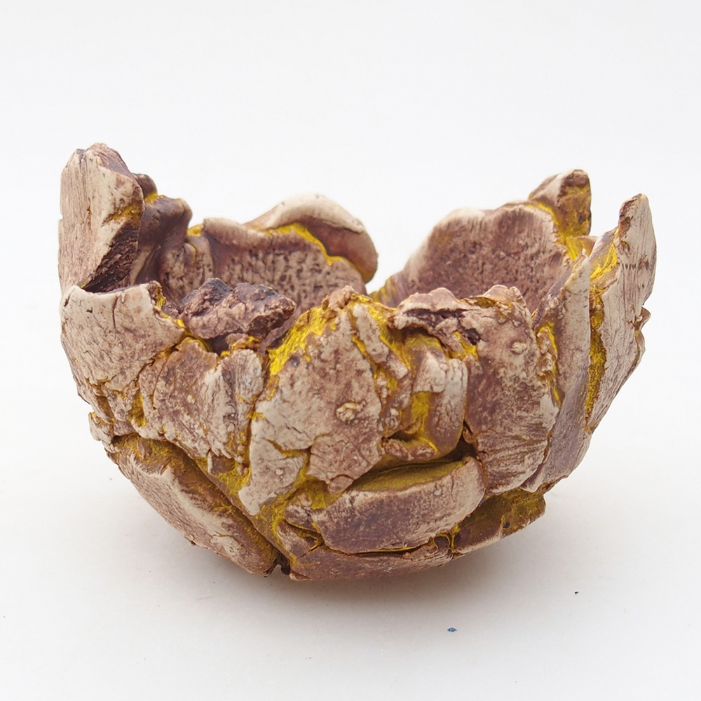 Ceramic Shell 9,5 x 9 x 7 cm , colour yellow