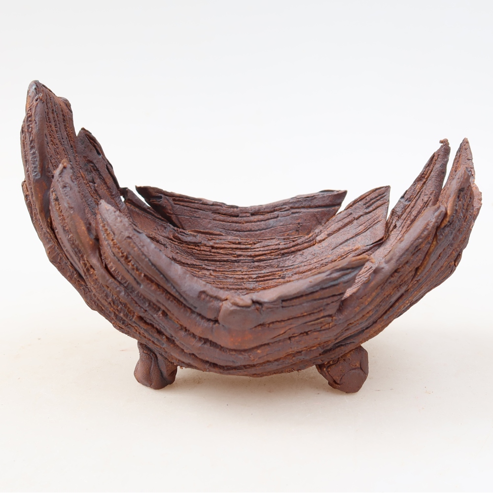 Ceramic Shell  15.5 x 10.5 x 10.5 cm, brown