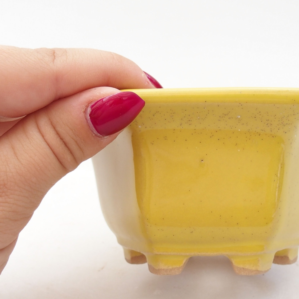 Ceramic bonsai bowl 10,5 x 9,5 x 5,5 cm, color yellow