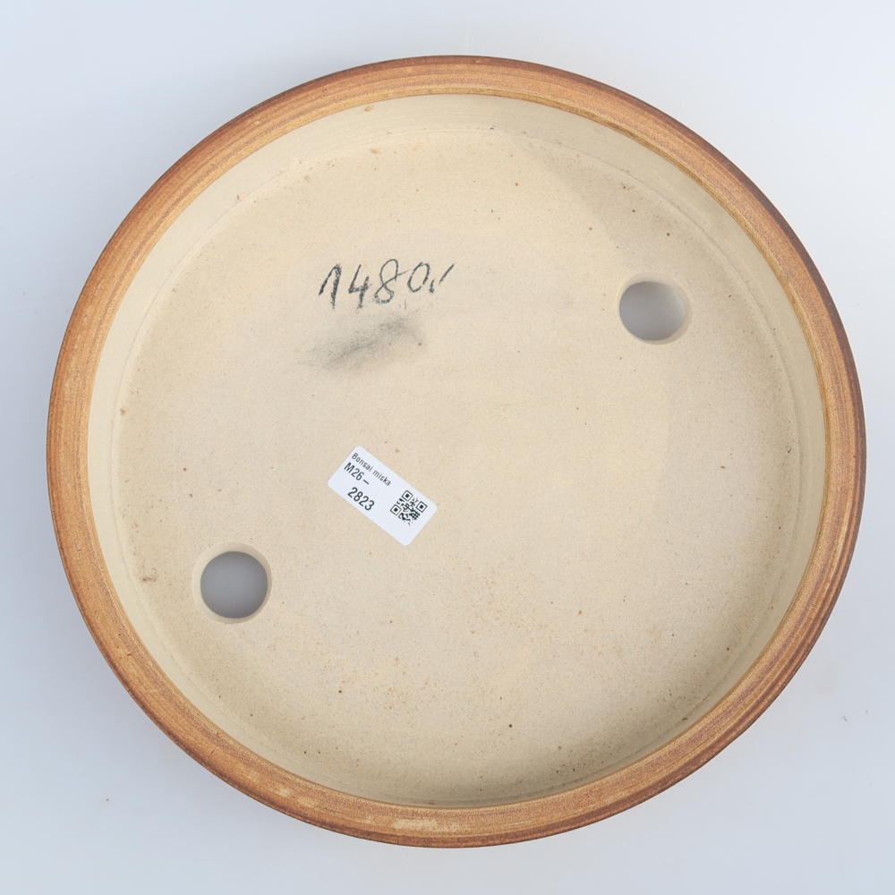Ceramic Bowl  29.5 x 29.5 x 5.5 cm, brown