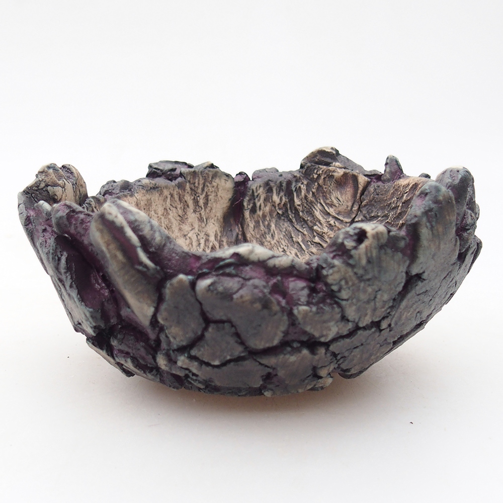 Ceramic Shell 10,5 x 10,5 x 5,5 cm , colour purple