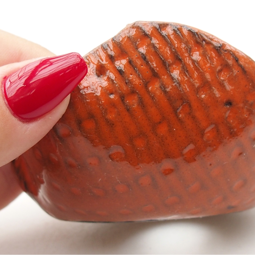 Ceramic Shell 8,5 x 8,5 x 5 cm , colour orange