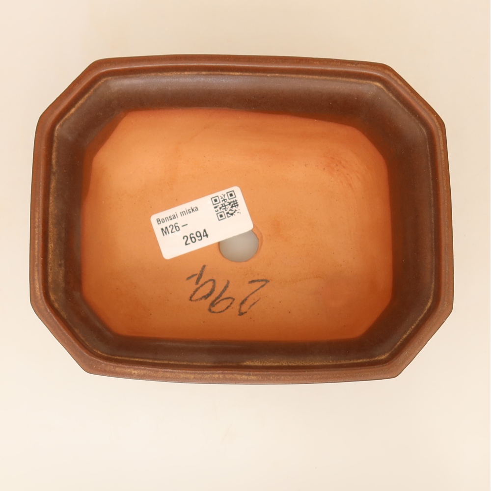 Ceramic Bowl  15 x 12 x 7 cm, brown