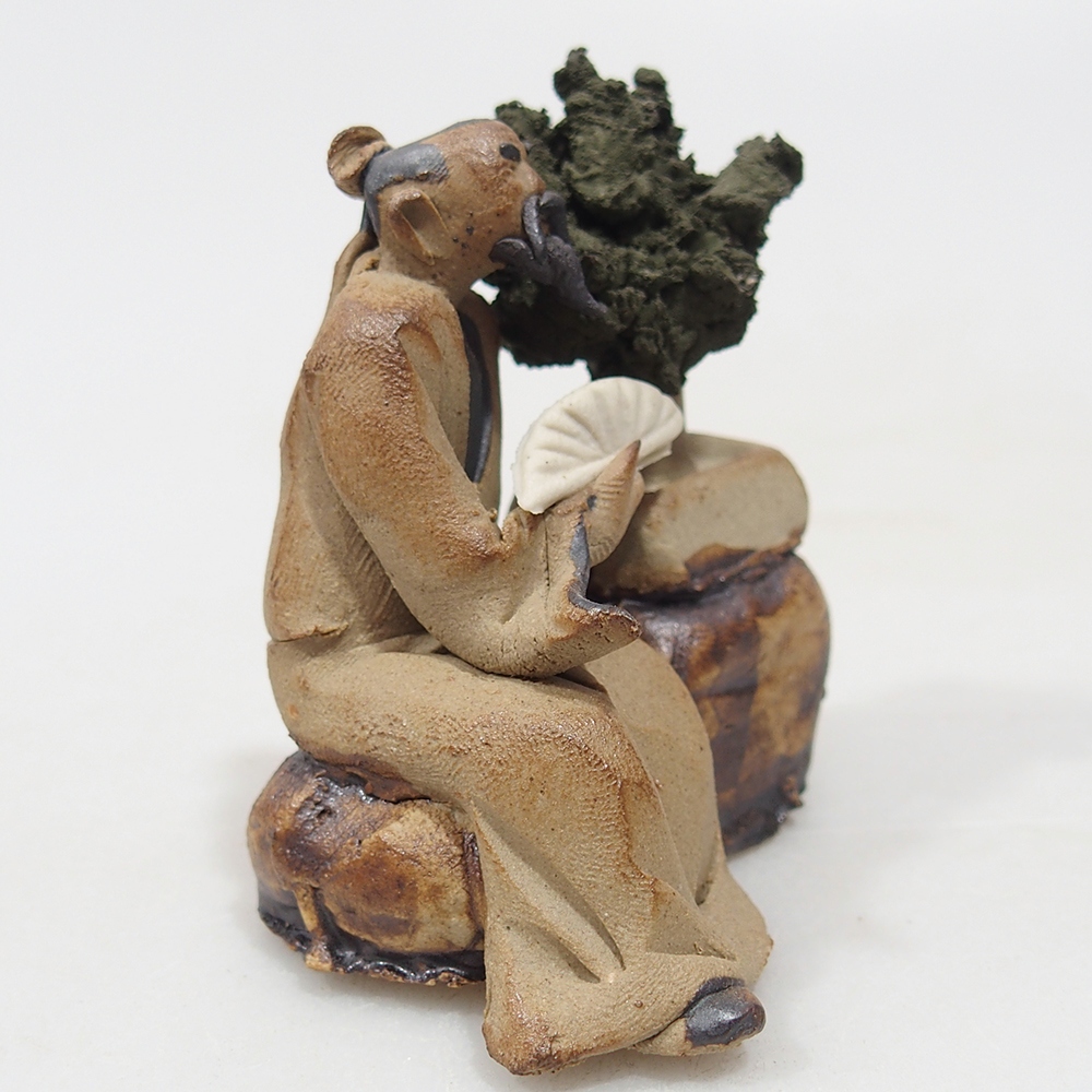 Ceramic figurine - Bonsaiista