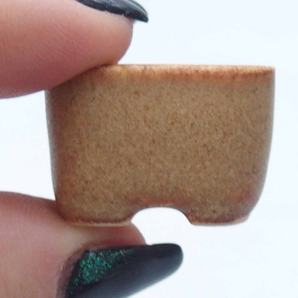 Mini bonsai bowl 2,5 x 2,5 x 1,5 cm, brown