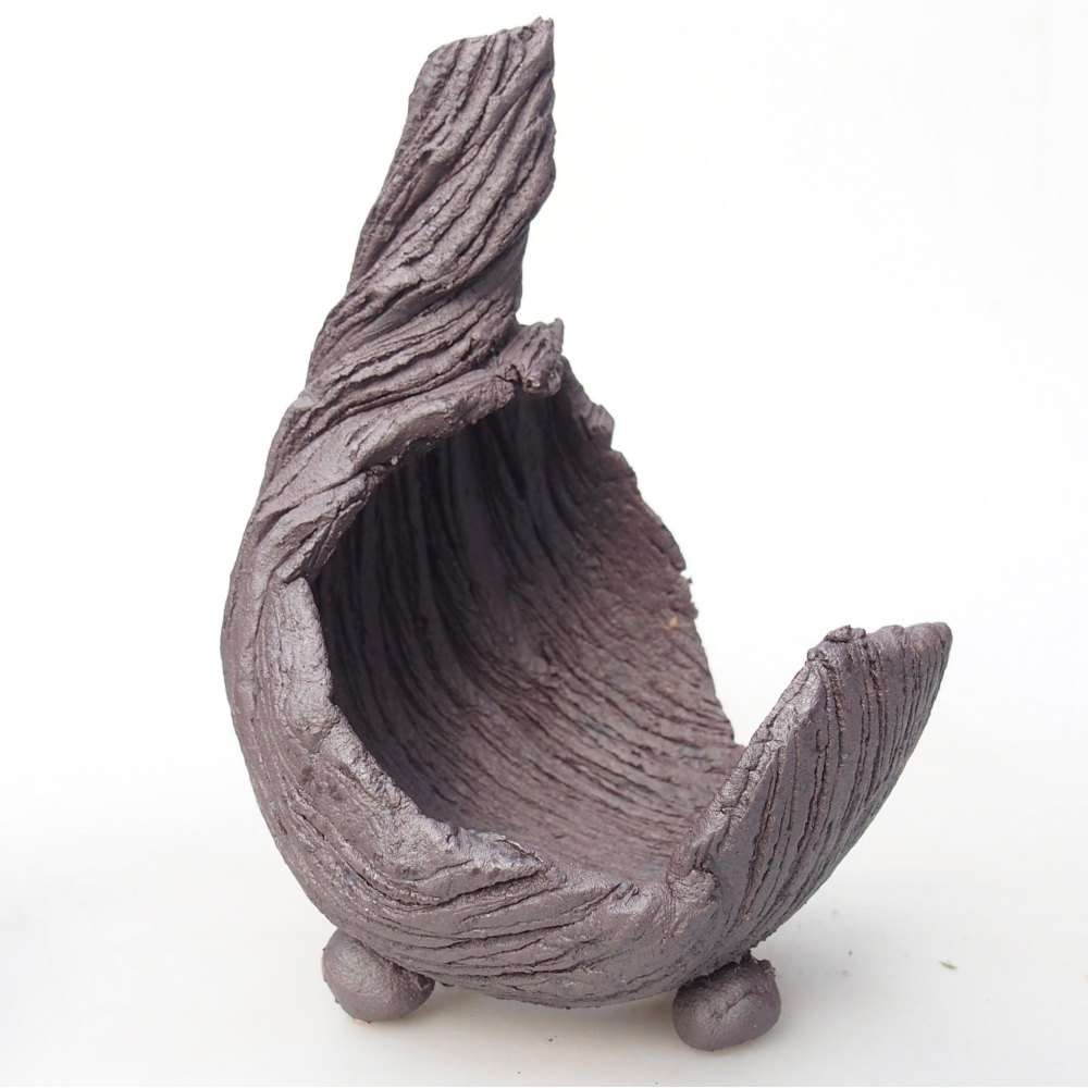 Ceramic Shell 8 x 9 x 12,5 cm , metallic colour