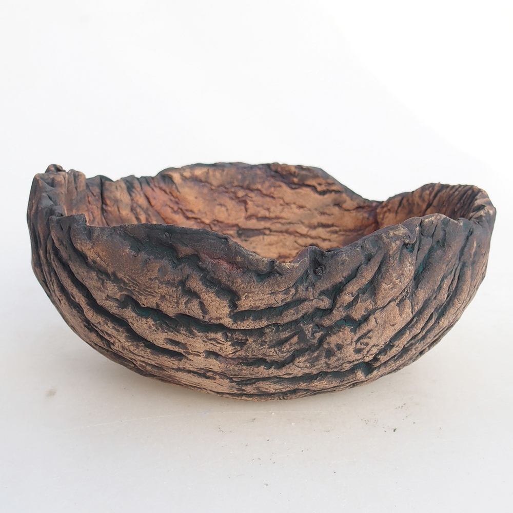 Ceramic Shell 15,5 x 15,5 x 7 cm , colour green