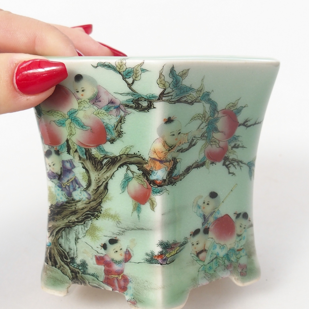 Ceramic bonsai bowl 10,5 x 9,5 x 8,5 cm, green