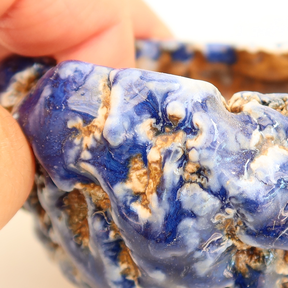 Ceramic Eggshell  6 x 6 x 4.5 cm, blue