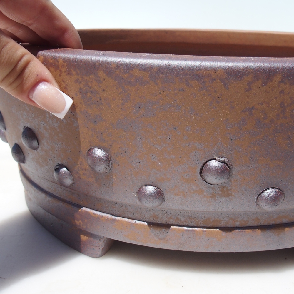 Bowl 31,5 x 31,5 x 11,5 cm brown