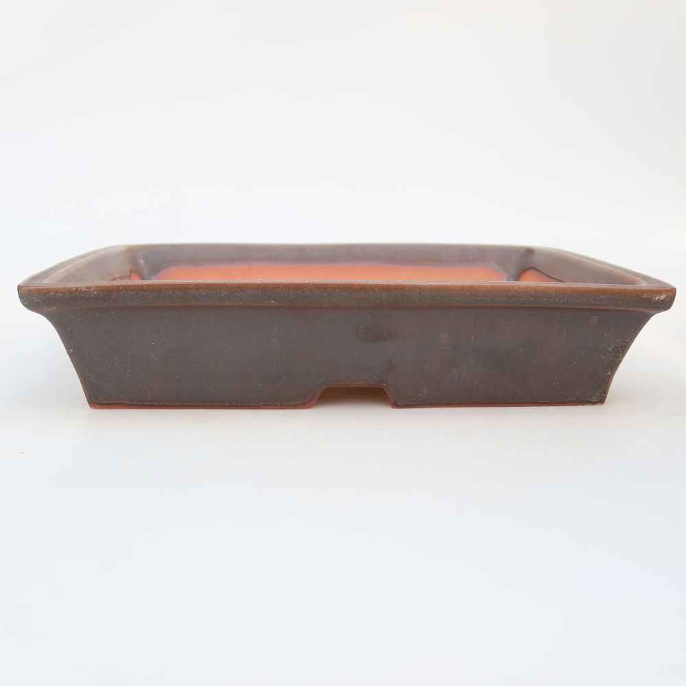 Ceramic Bowl  26 x 20 x 5 cm, brown