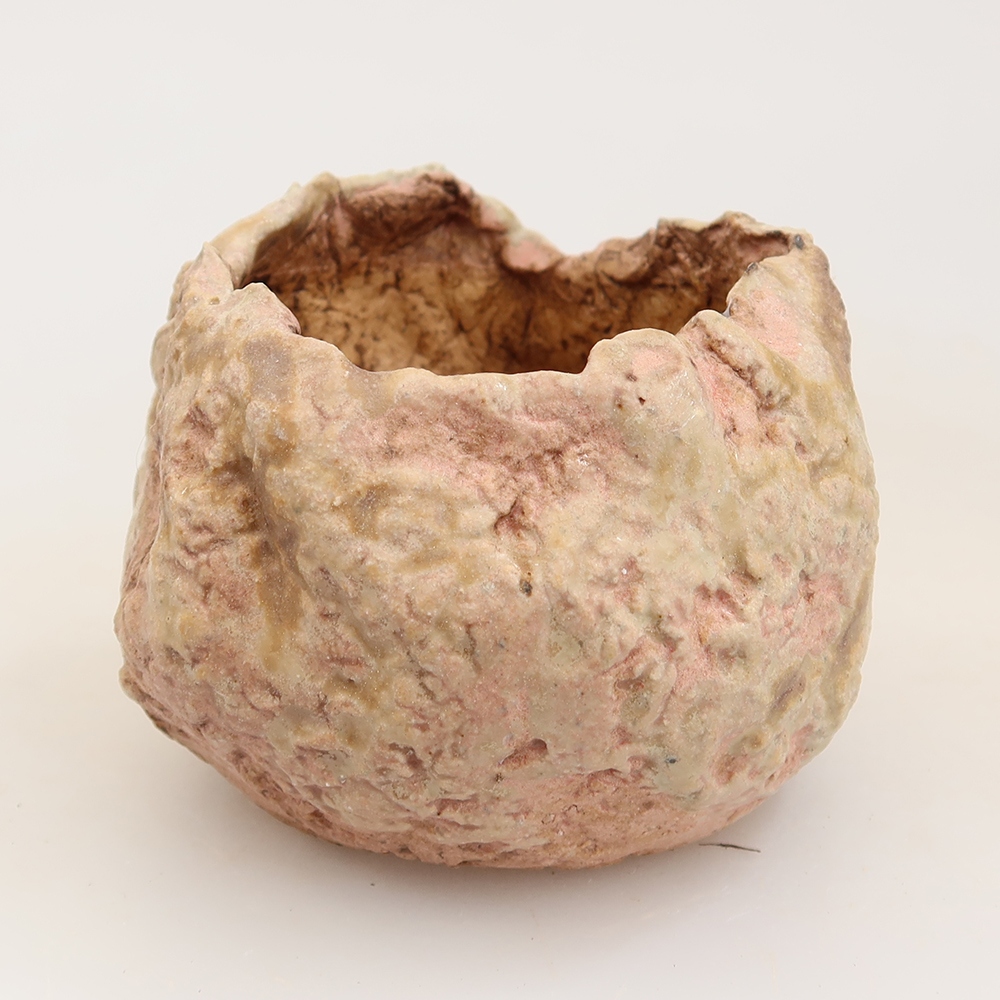 Ceramic Eggshell, 5 x 5 x 6 cm, pink