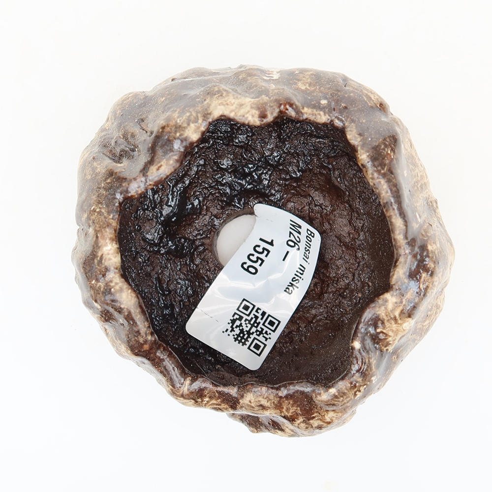 Ceramic Eggshell, 5 x 5 x 6 cm, brown