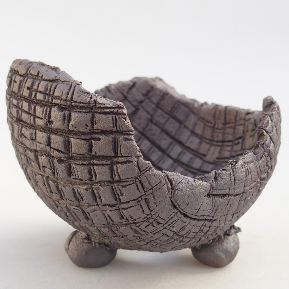 Ceramic Shell 8 x 8 x 6,5 cm , metallic colour