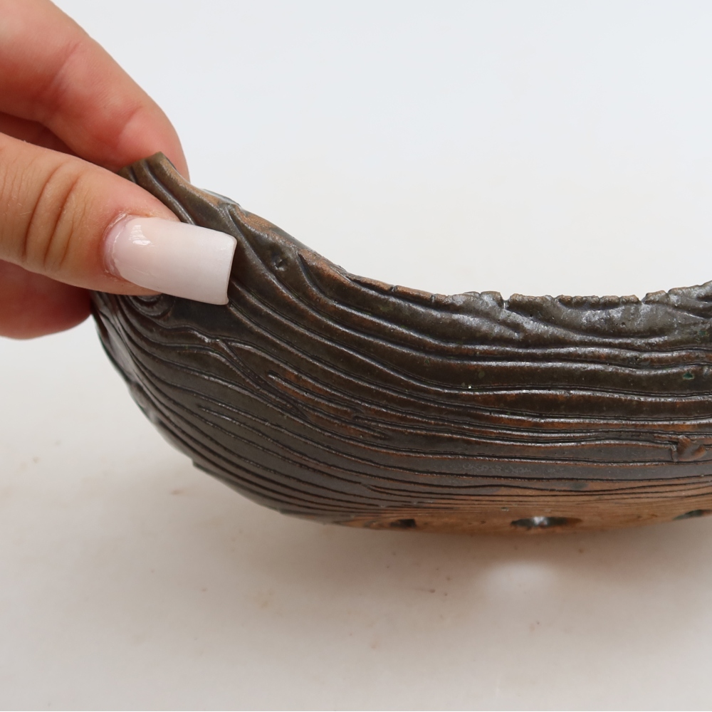 Ceramic Shell  16.5 x 11 x 6 cm, brown-green