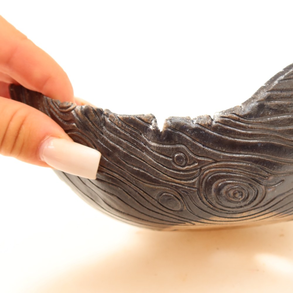 Ceramic Shell  15.5 x 12 x 6.5 cm, green