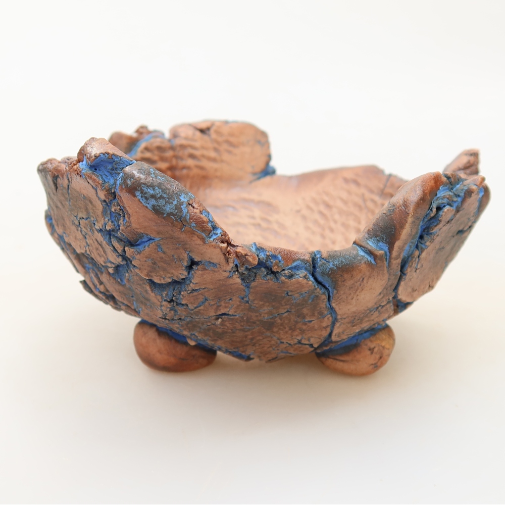 Ceramic Shell, 11 x 10.5 x 5.5 cm, blue