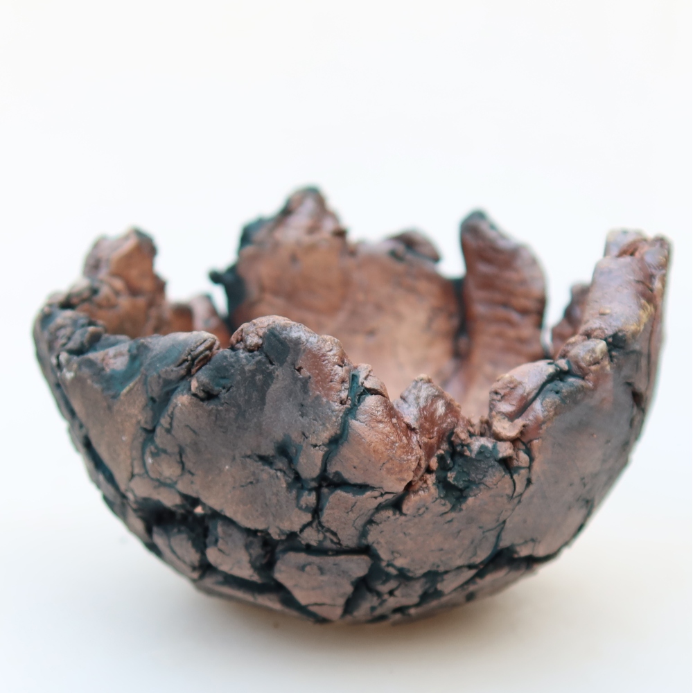 Ceramic Shell  11 x 11 x 7.5 cm, green