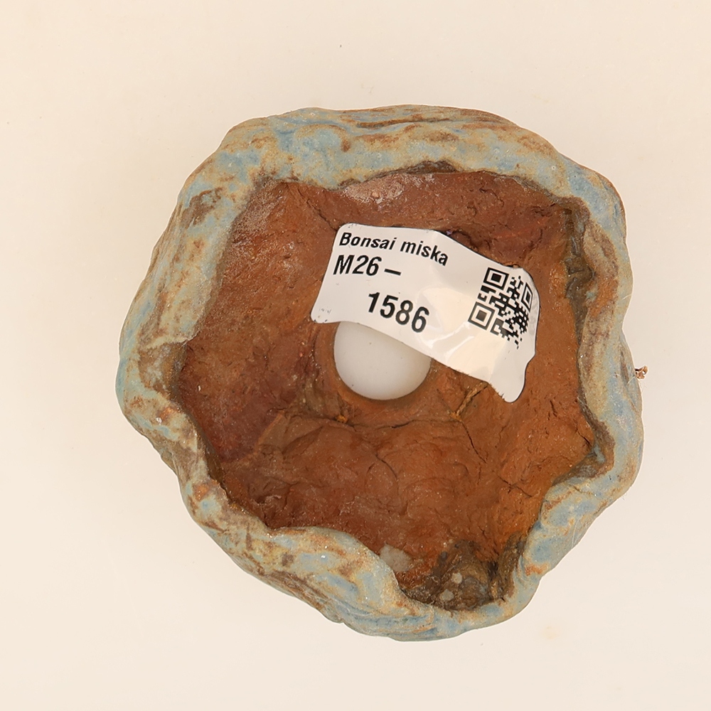 Ceramic Eggshell  5.5 x 5.5 x 4.5 cm, blue