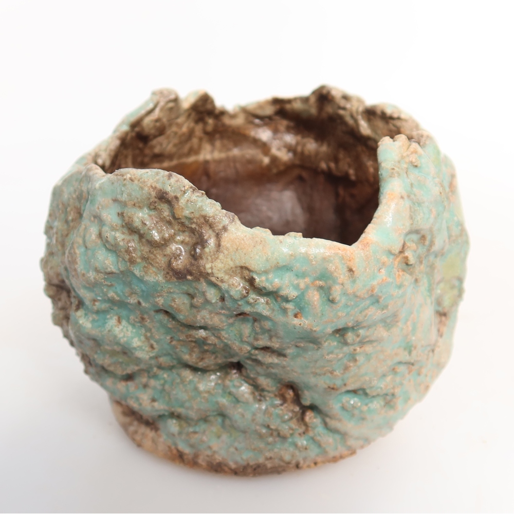 Ceramic Shell, 7 x 7 x 7 cm, green