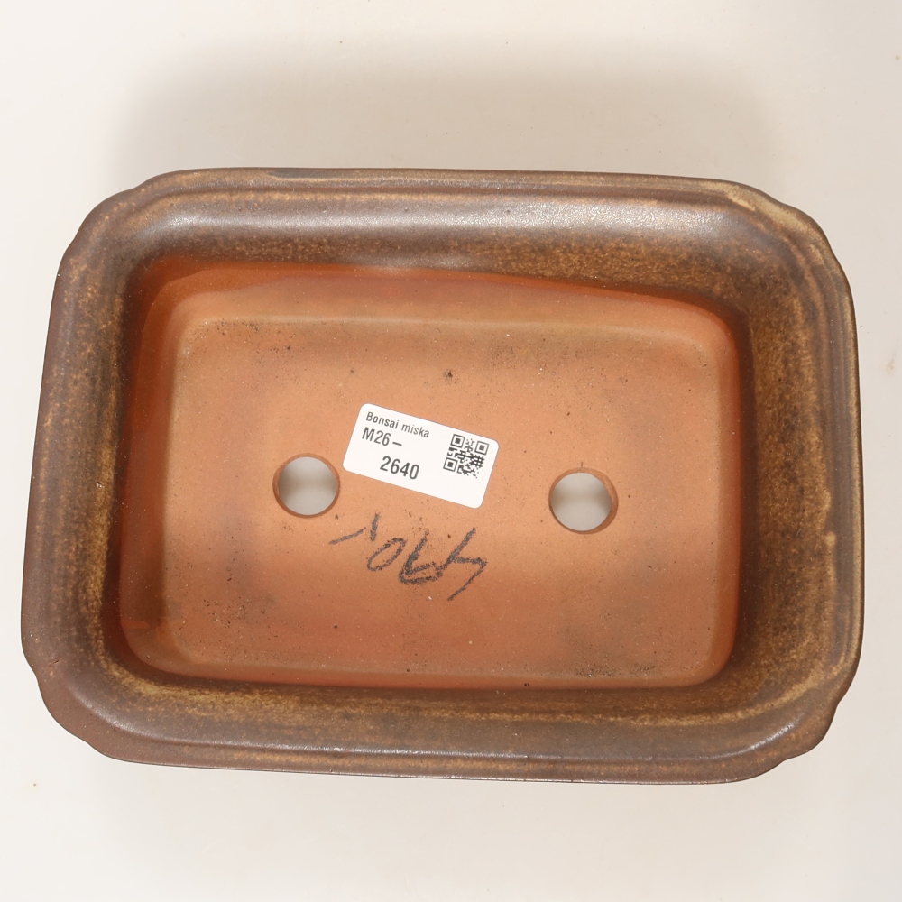 Ceramic Bowl  20 x 15.5 x 6 cm, brown