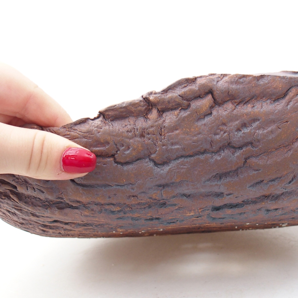 Ceramic Shell 28 x 21,5 x 8,5 cm , colour brown