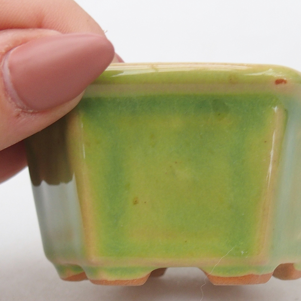 Ceramic bonsai bowl 7,5 x 7 x 4 cm, green