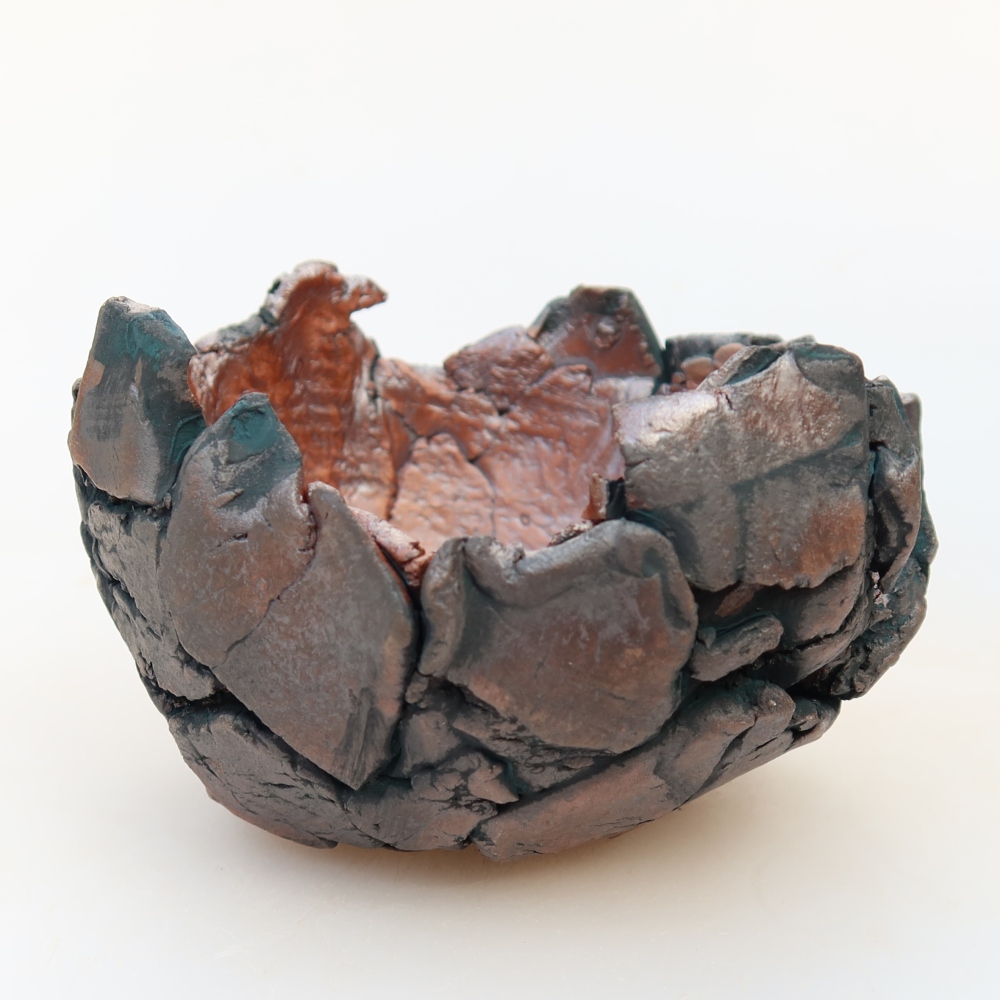 Ceramic Shell, 10.5 x 10.5 x 7 cm, green