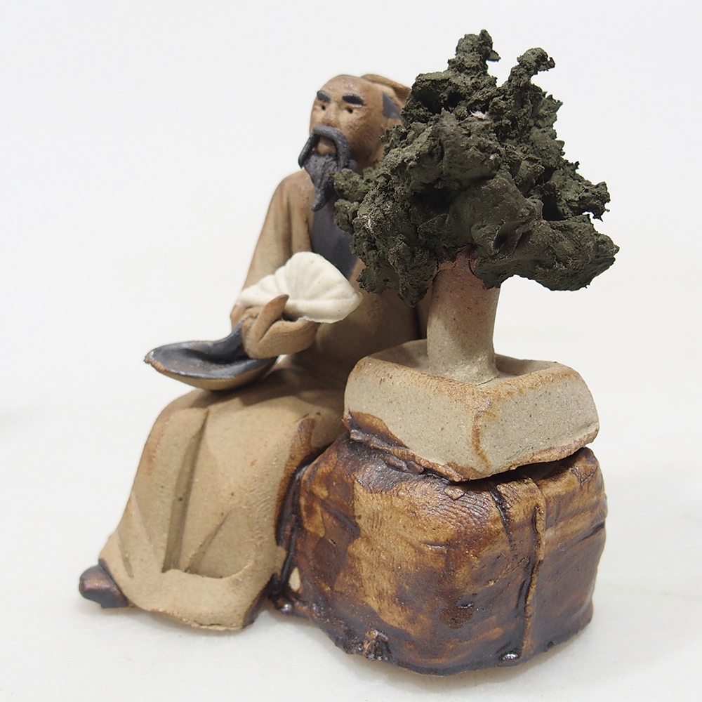 Ceramic figurine - Bonsaiista