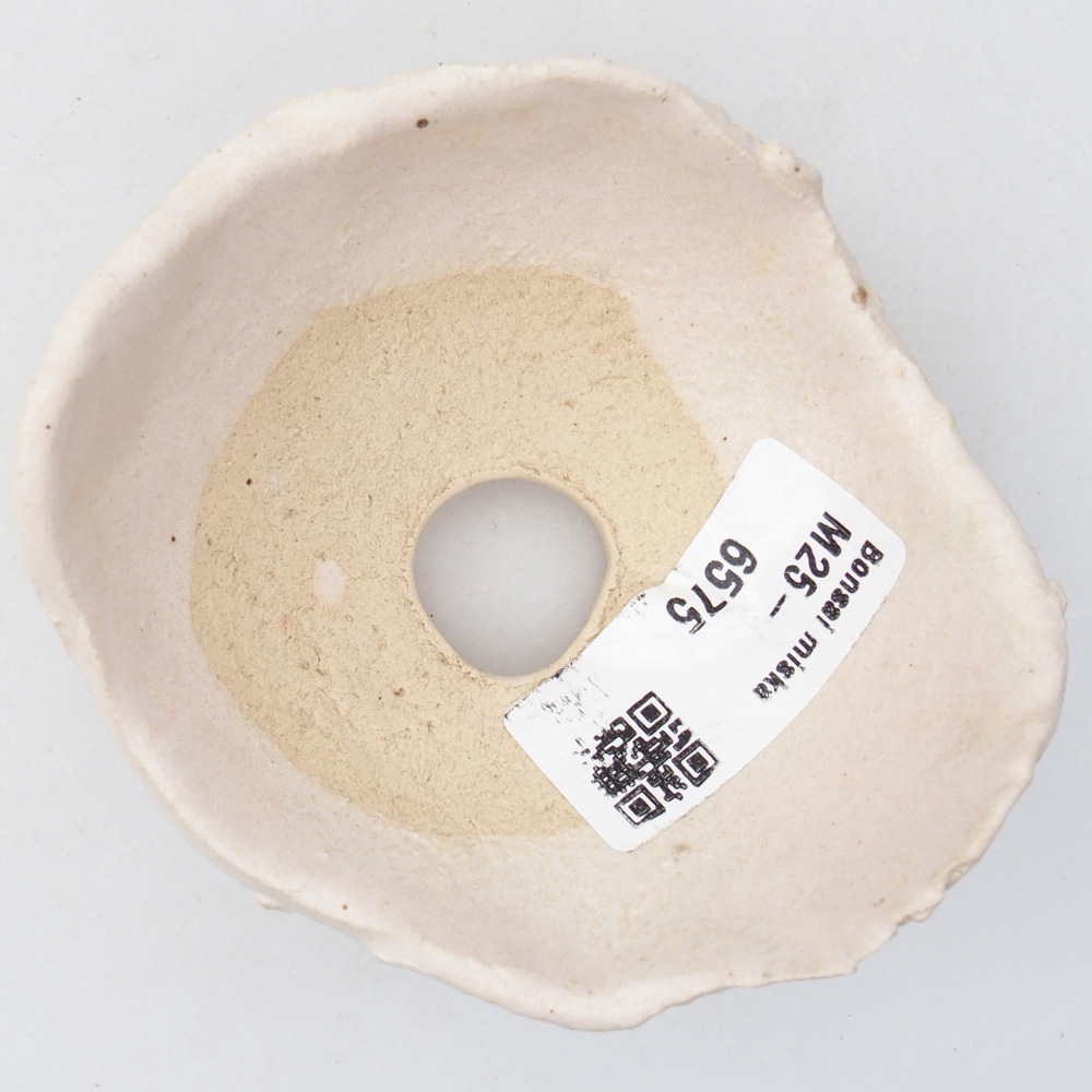 Ceramic Shell 8,5 x 8 x 5 cm , colour beige
