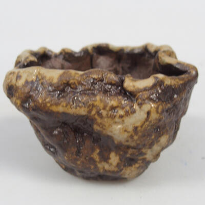 Ceramic shell 8 x 6.5 x 5 cm, color brown - 1