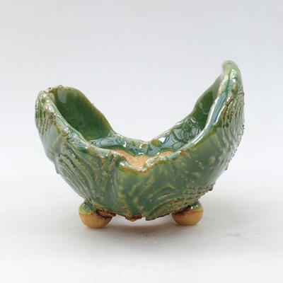 Ceramic Shell 9 x 8.5 x 7 cm, color green - 1