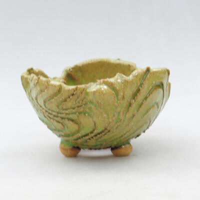 Ceramic Shell 9 x 8.5 x 6 cm, color green - 1