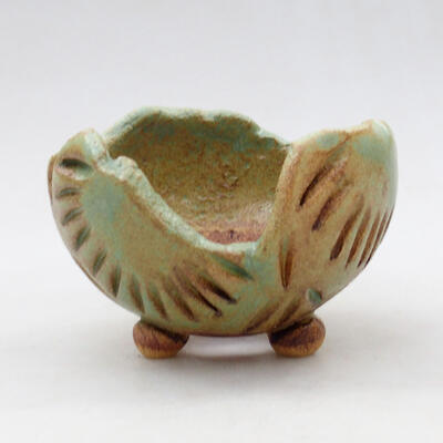 Ceramic Shell 8.5 x 7.5 x 6 cm, color green - 1