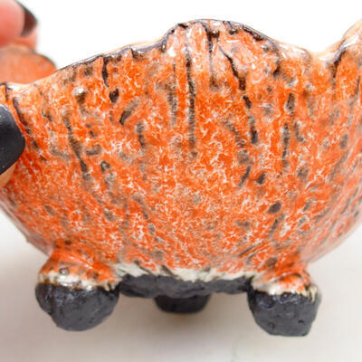 Ceramic Shell 9.5 x 8.5 x 7 cm, color orange-white - 2