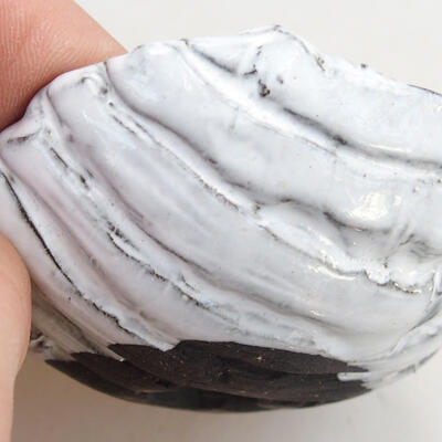 Ceramic shell 7 x 7 x 4 cm, white color - 2